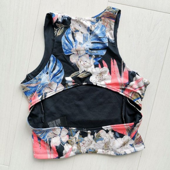 H&M Sports bralette crop tank top open back - Picture 2 of 3